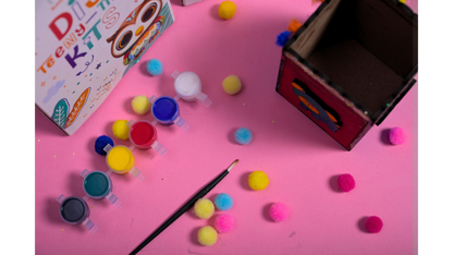 Teeny Tiny Pen Stand