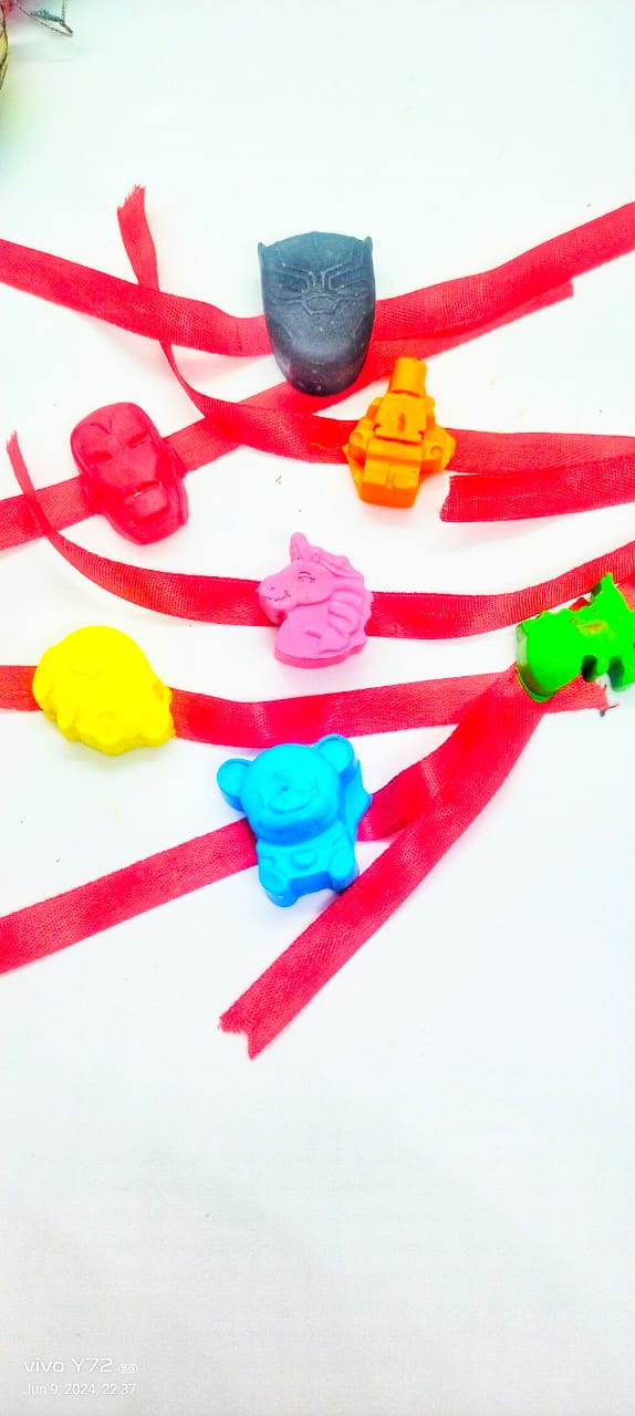 Crayon Rakhi Set of 5 - Kee&Ka